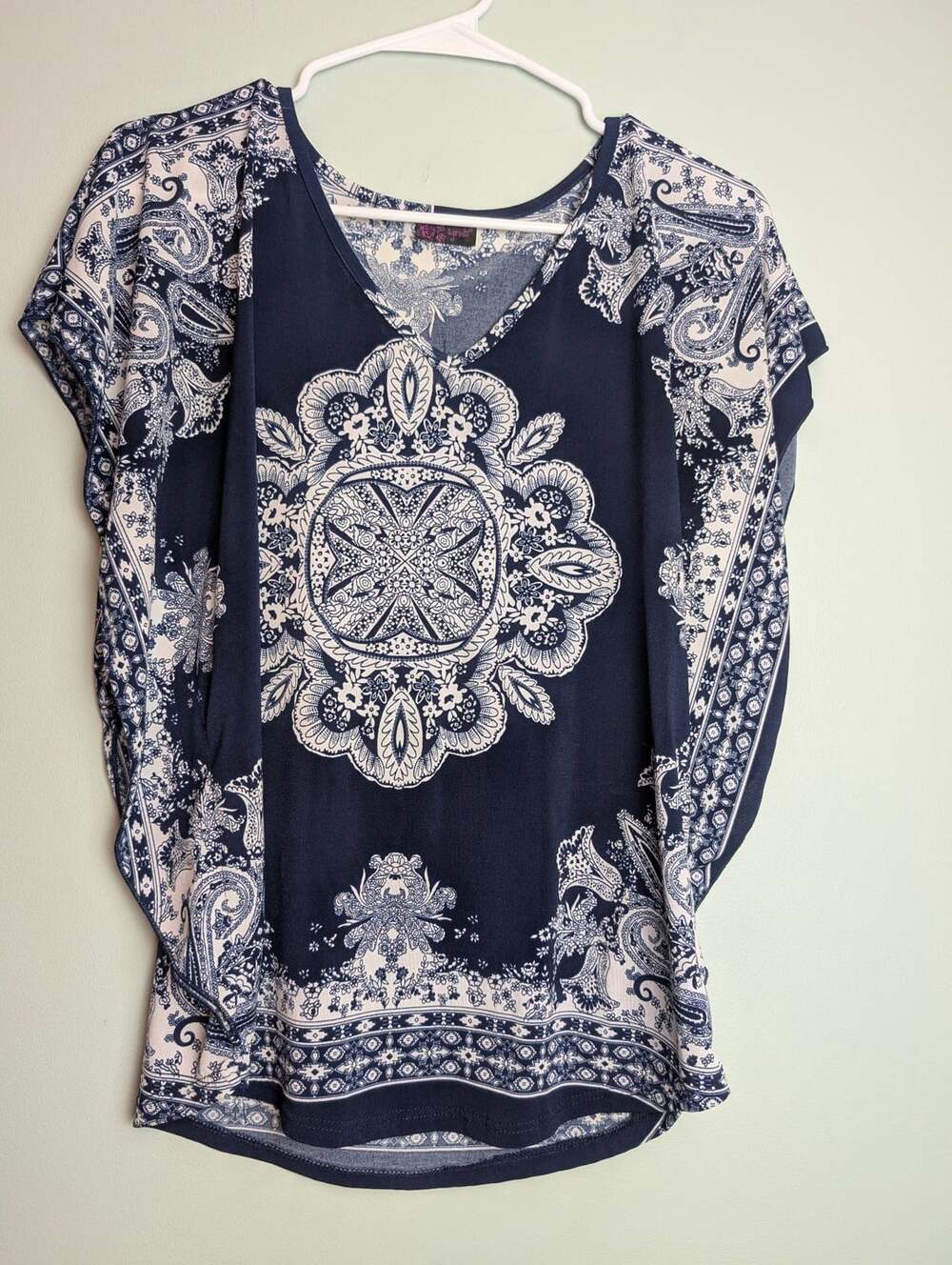 ​Bohochic Paisley Agenda Navy Floral Mandala Dolman Sleeve Top Size M